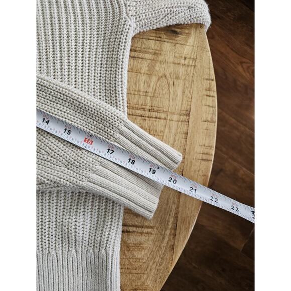 Tommy Hilfiger Monogrammed Applique Relaxed Sweater Size S Preppy - Picture 8 of 11